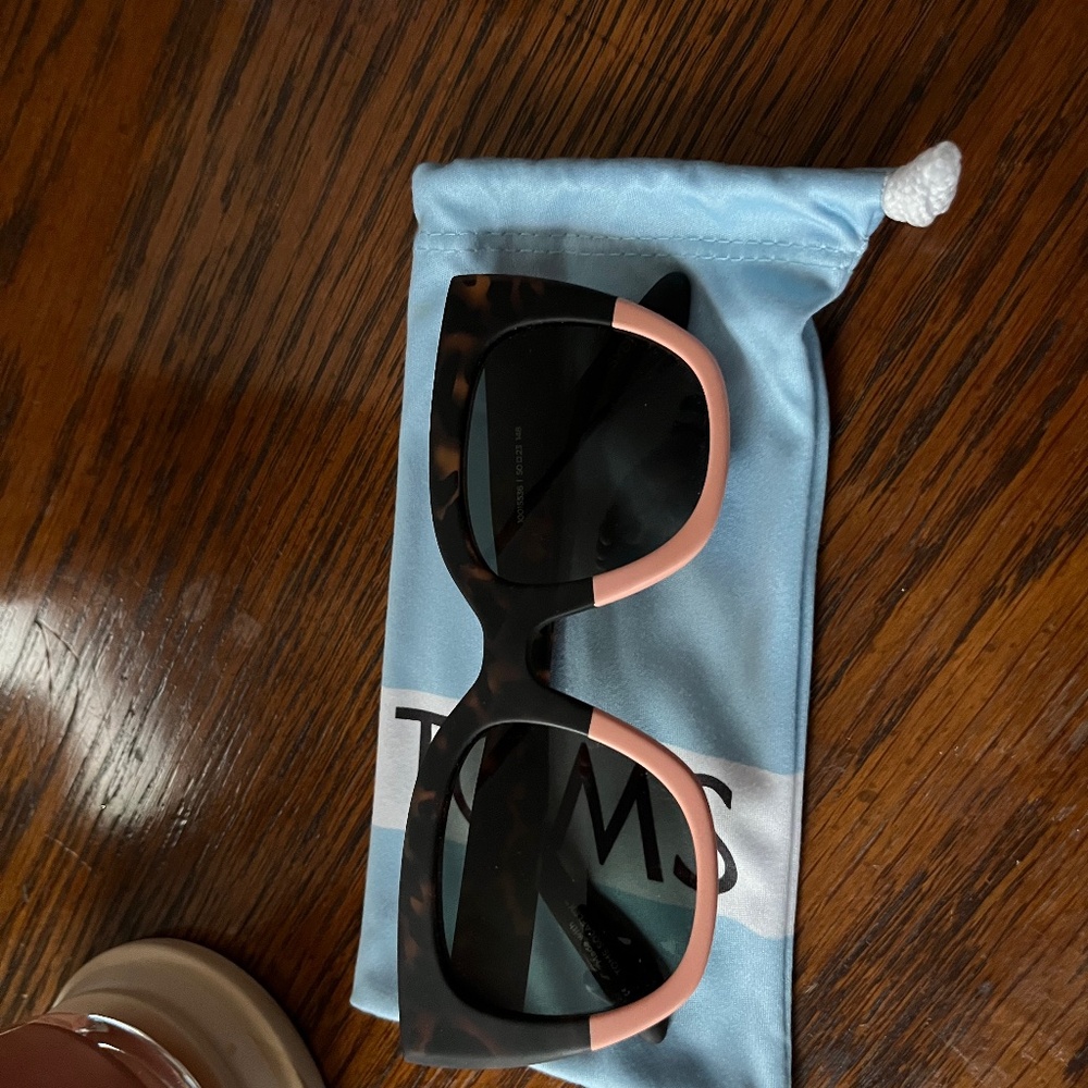 Tom’s sunglasses